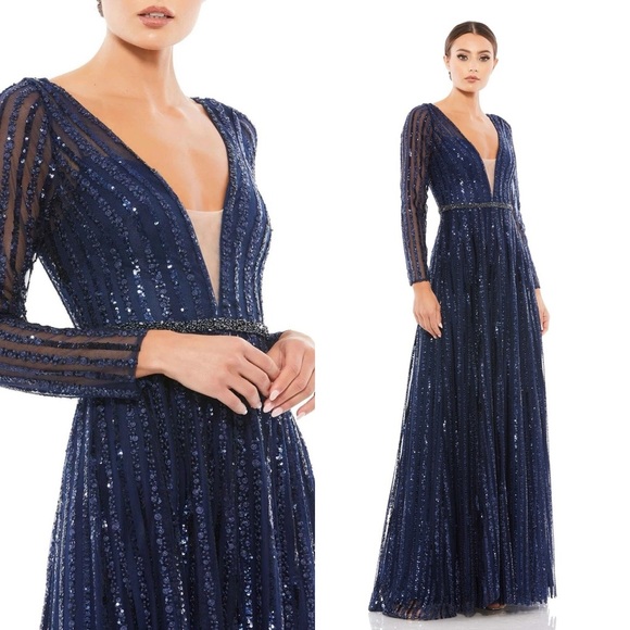 NWT Mac Duggal 11184 Plunging Striped Sequin Long Sleeve Gown in Midnight Size 2 - Picture 1 of 12
